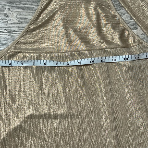 Entro metallic mock neck bow tank top size small, NWT. Non-smoking home. - Picture 6 of 7